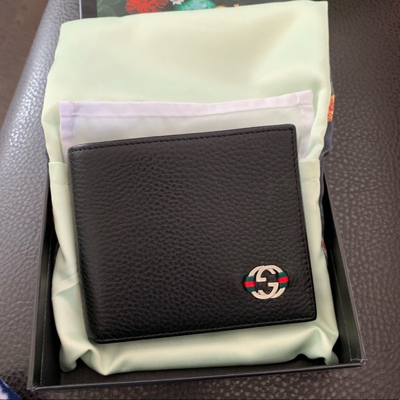 Gucci Other - New Men’s Gucci wallet